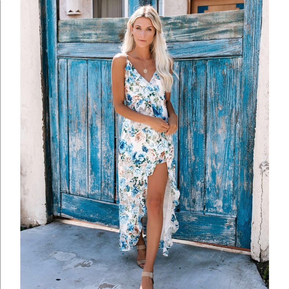 VICI Tranquility Floral Ruffle Maxi Dress - Large - Picture 2 of 8